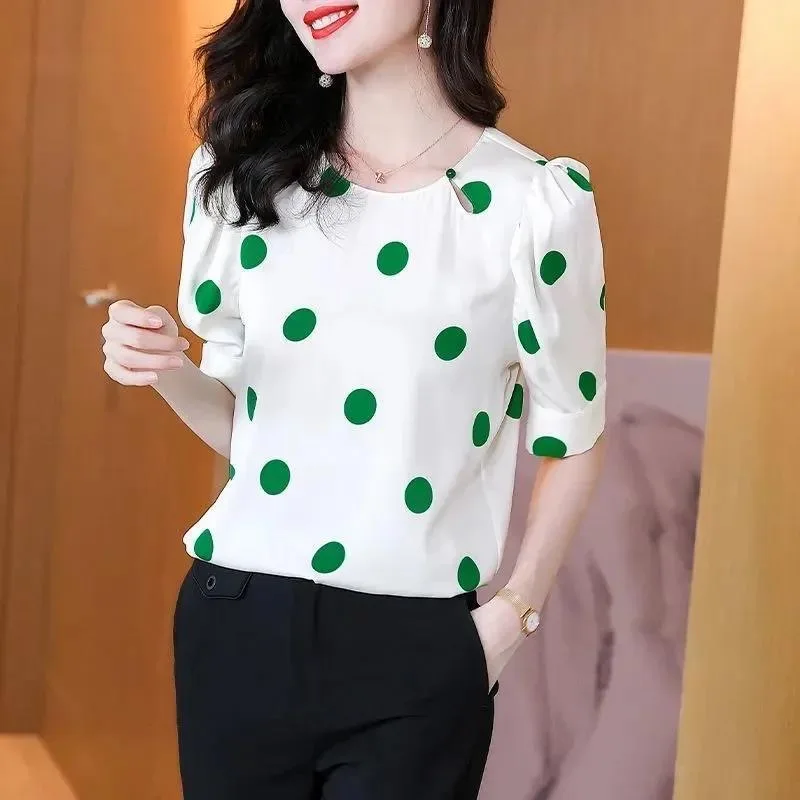 

Women Spring Summer Style Blouses Shirts Lady Casual Short Lantern Sleeve O-Neck Polka Dot Printed Blusas Tops ZZ1870