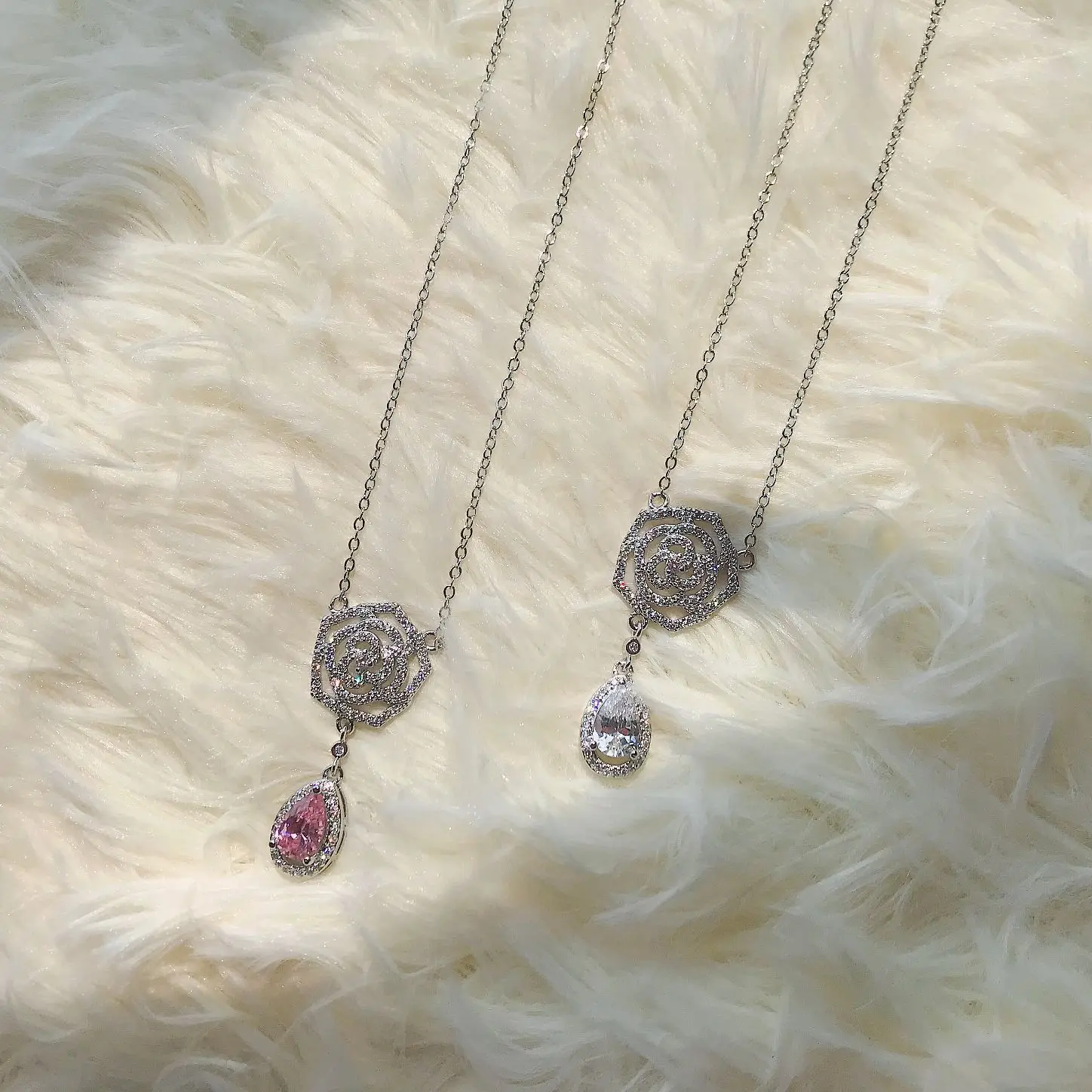

Rose Long Tassel Necklace Woman Jewelry Wholesale