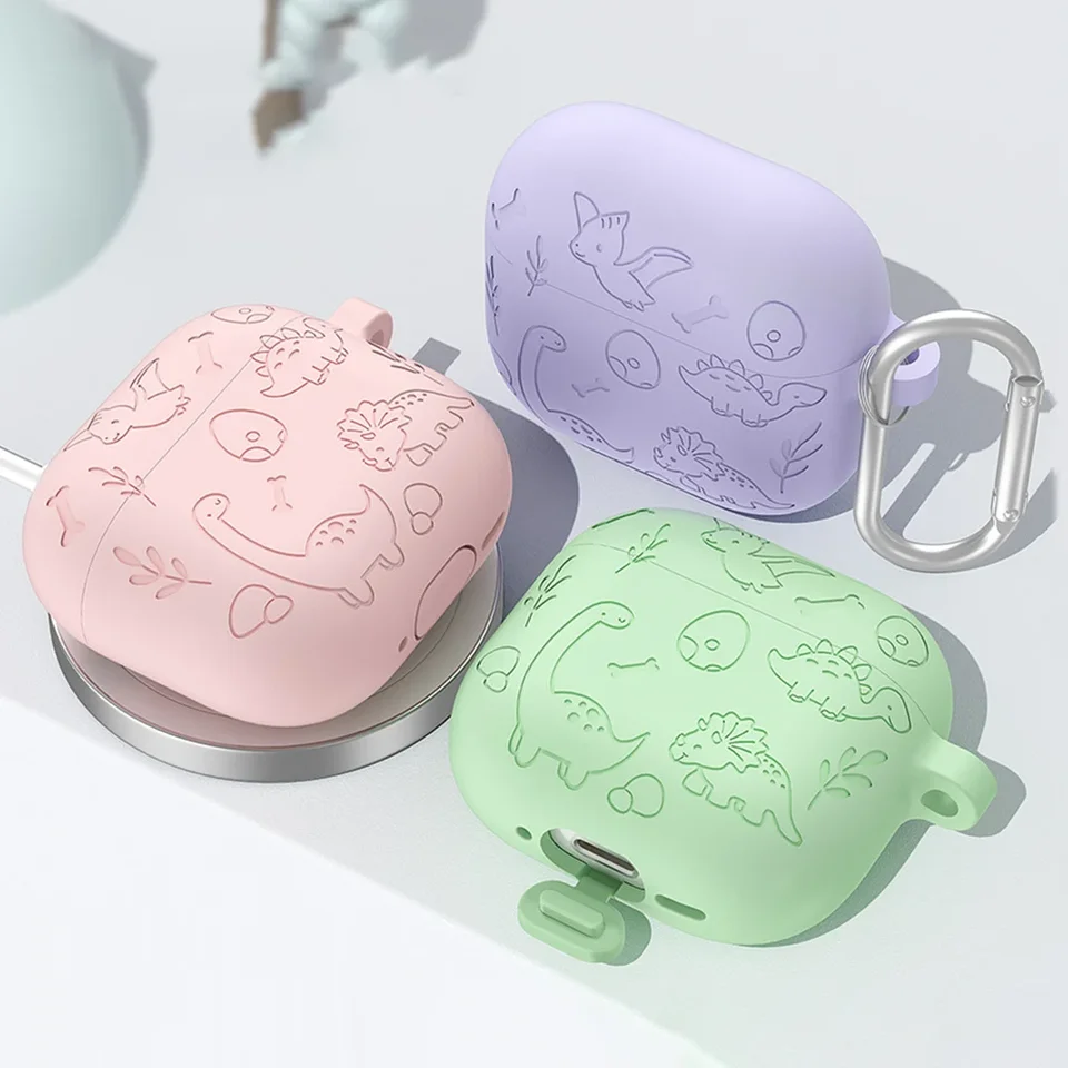 Cute Silicone AirPods 4 Case with Carabiner