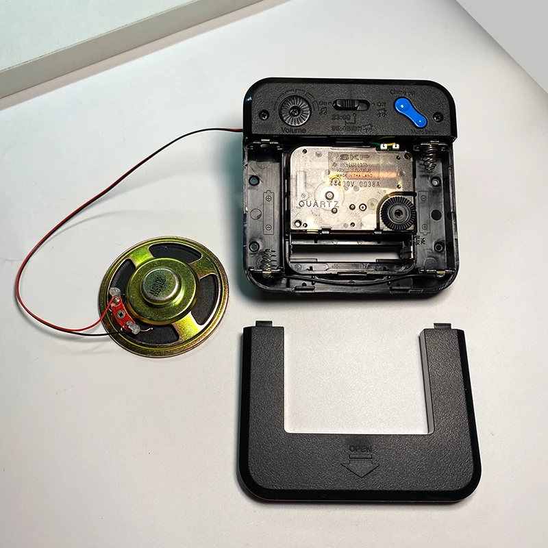 SKP Trigger Quartz Clock Movement Wall Music Chime Box With Horn