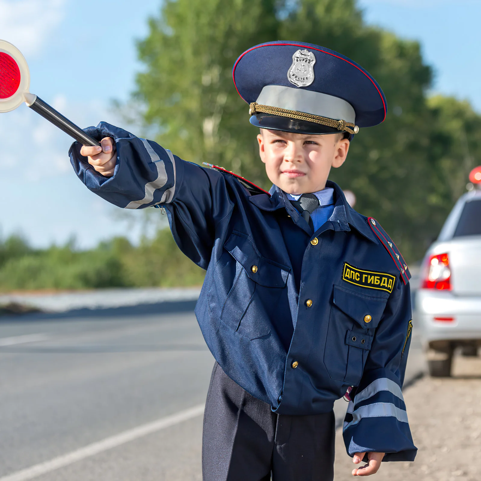 EUPSIIU 3 Pièces Police Swat Déguisement De Policier Avec Chapeau De Policier Réglable Lunettes Noir Policier Badge Détective Swat Jeu De Rôle Accessoires Pour Halloween Party Costume Dress Up(3PCS