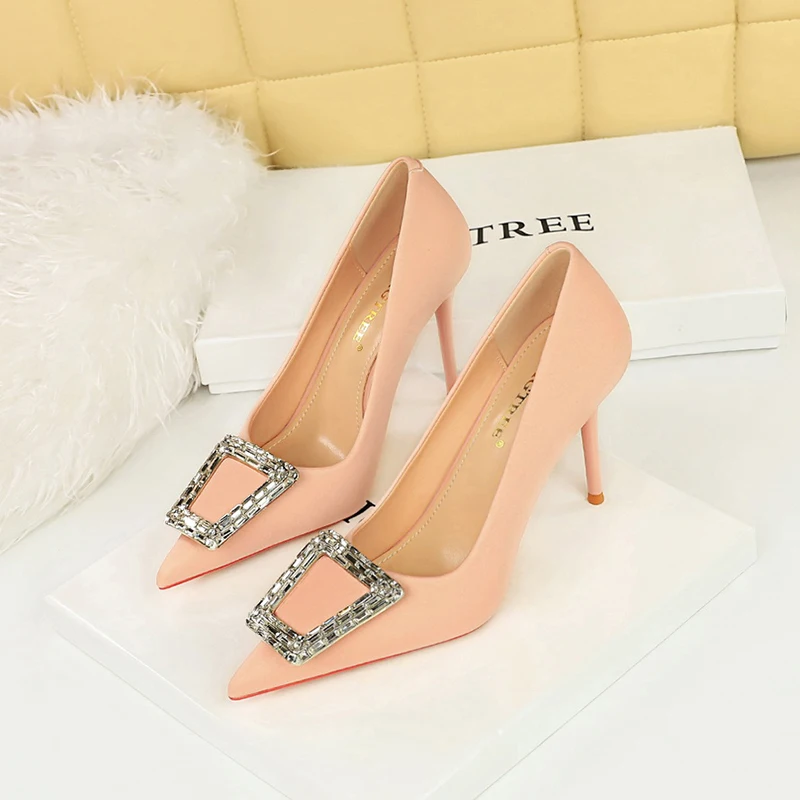 High Heels Shoes For Women Hollow Rhinestone Italian Design Solid Color Pointed Women Pumps Stiletto Party Shoes Genuine Leather