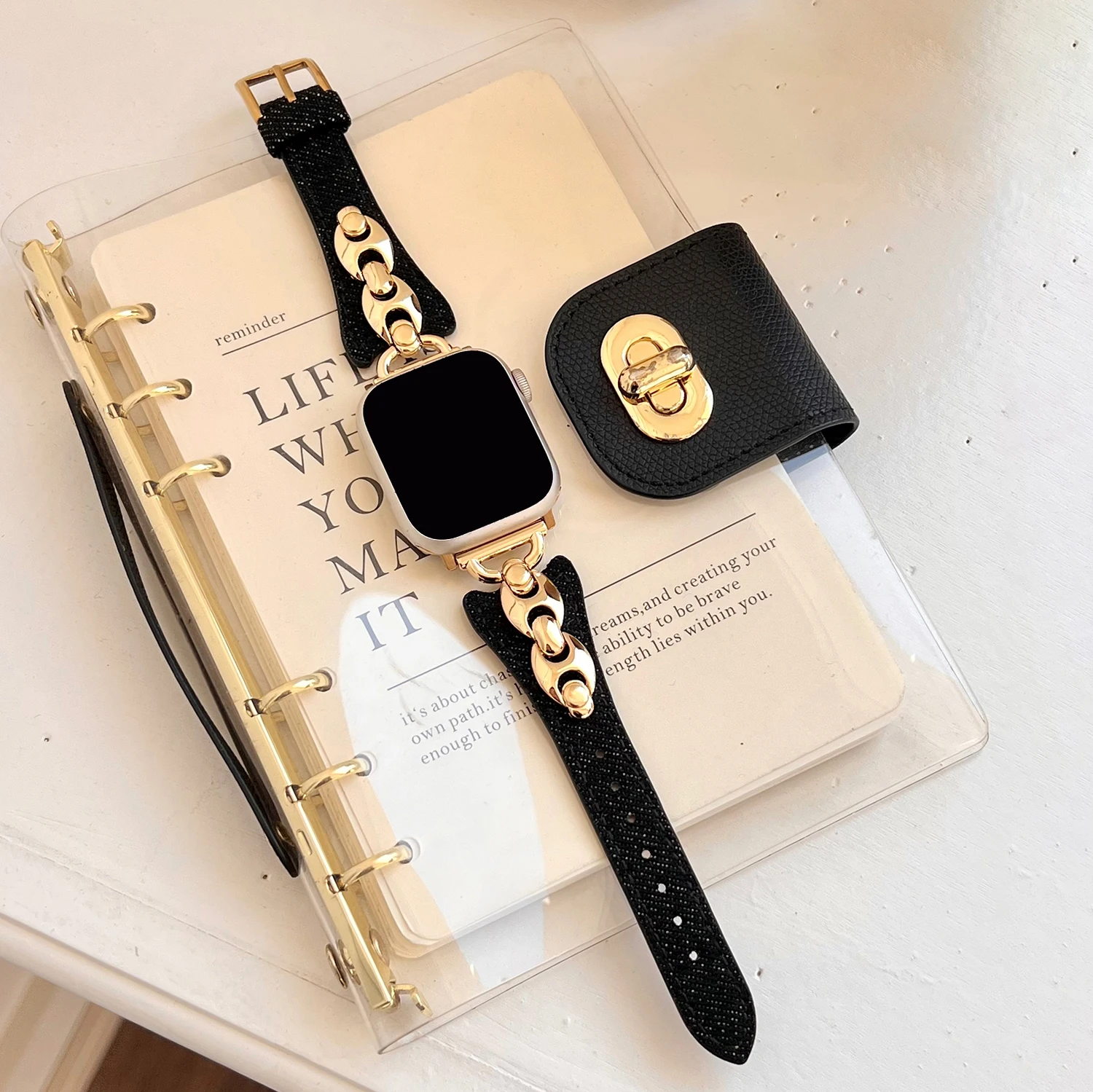 Premium Leather Watch Strap - Elegant and Fashionable Accessory