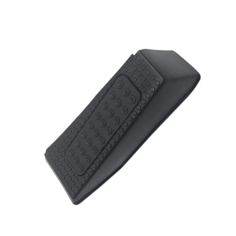 FOR Mitsubishi Pajero V73V77V93V97 cab rest pedal, equipped with left foot leisure pedal