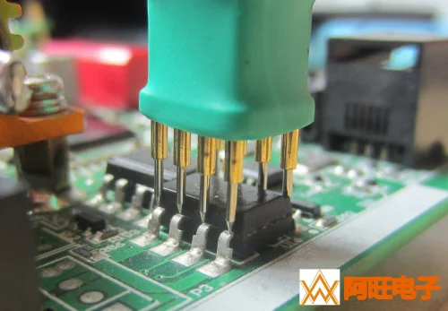 

DIP8 Chip Burning Needle Spacing 2.54mm Firmware Burning Test Pin Row Spacing 6.4mm Handheld