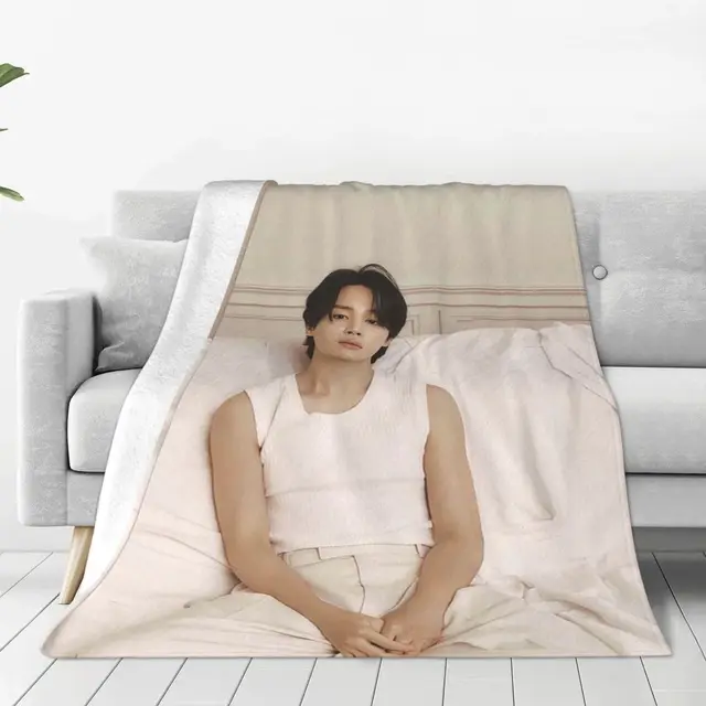ジミン　THE TRUTH UNTOLD: BLANKET (YL, F) ジミン THE TRUTH UNTOLD: BLANKET (YL, F) - メルカリ