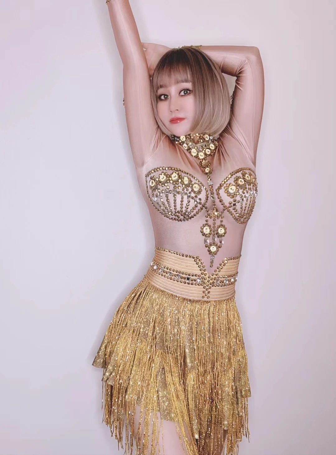 

Jazz Dance Costume Golden Tassel RhinestoneBodysuit DJ Stage Wear Sexy Singer Outfits FolWomen Nightclub Performance B042