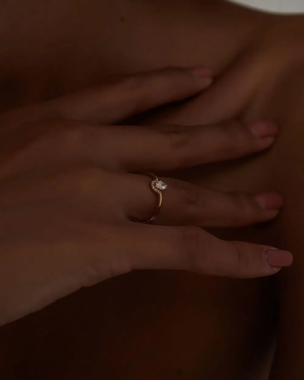 18K White Gold 1Ct Oval Shape VVS Diamond Wedding Ring For Bridal Luxury Fashion Engagement Band Jewelry Wholesale Dropshipping