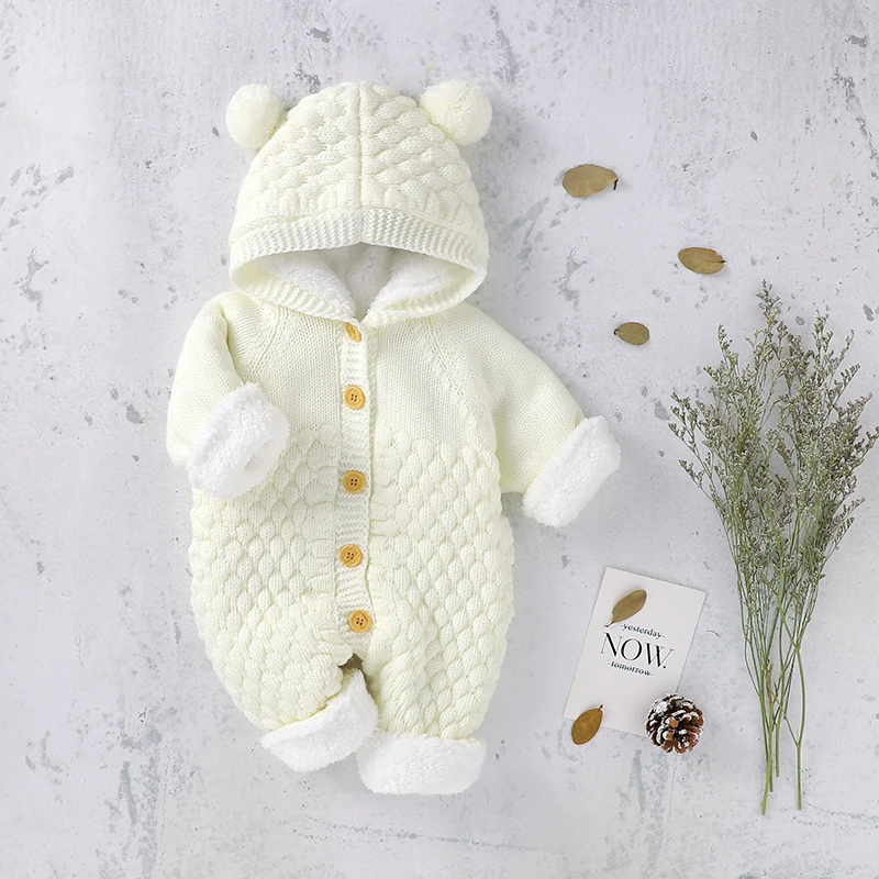 Autumn and Winter Arrival Baby Unisex Long Sleeves Geometric Pattern Fluffy Rompers