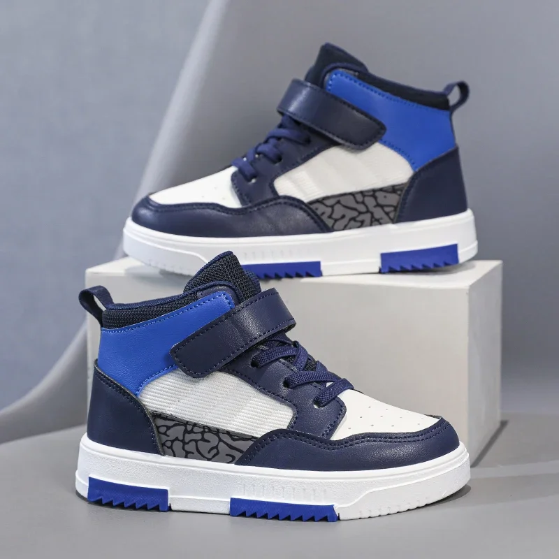 

Children's sports shoes for men and women, leather waterproof and anti slip sports shoes for children's casual wear