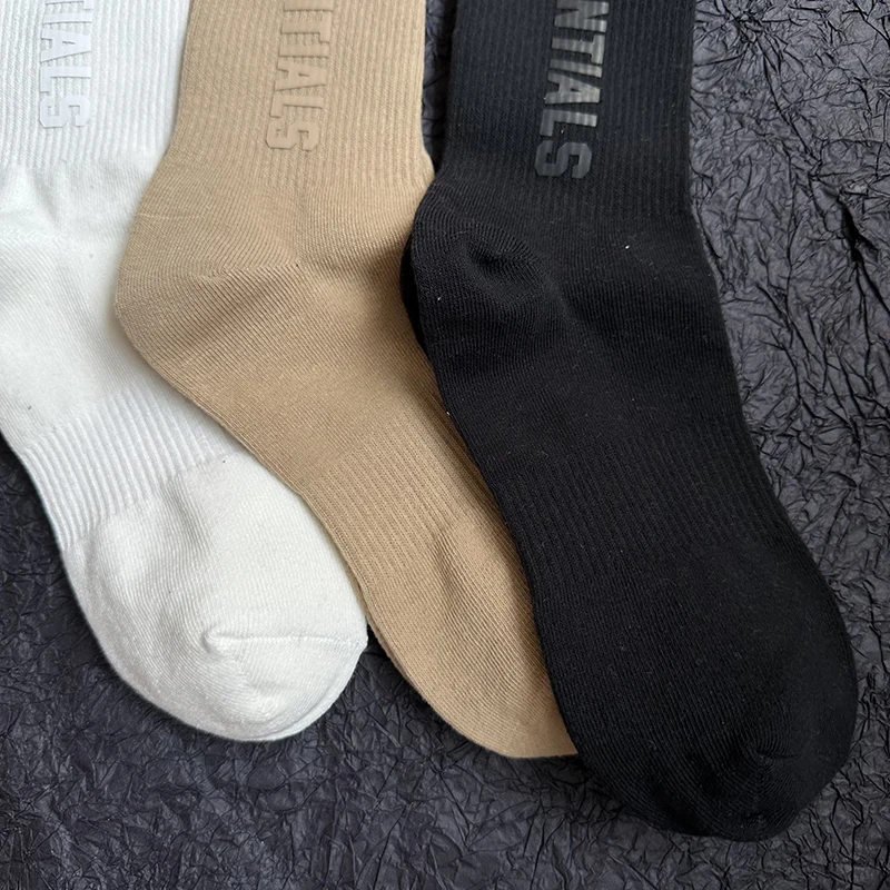3 Pairs/BOX Essentials Women Socks New Sports Breathable Socks Long Tube Cotton Socks Skateboard Casual Couples Fashion Sock