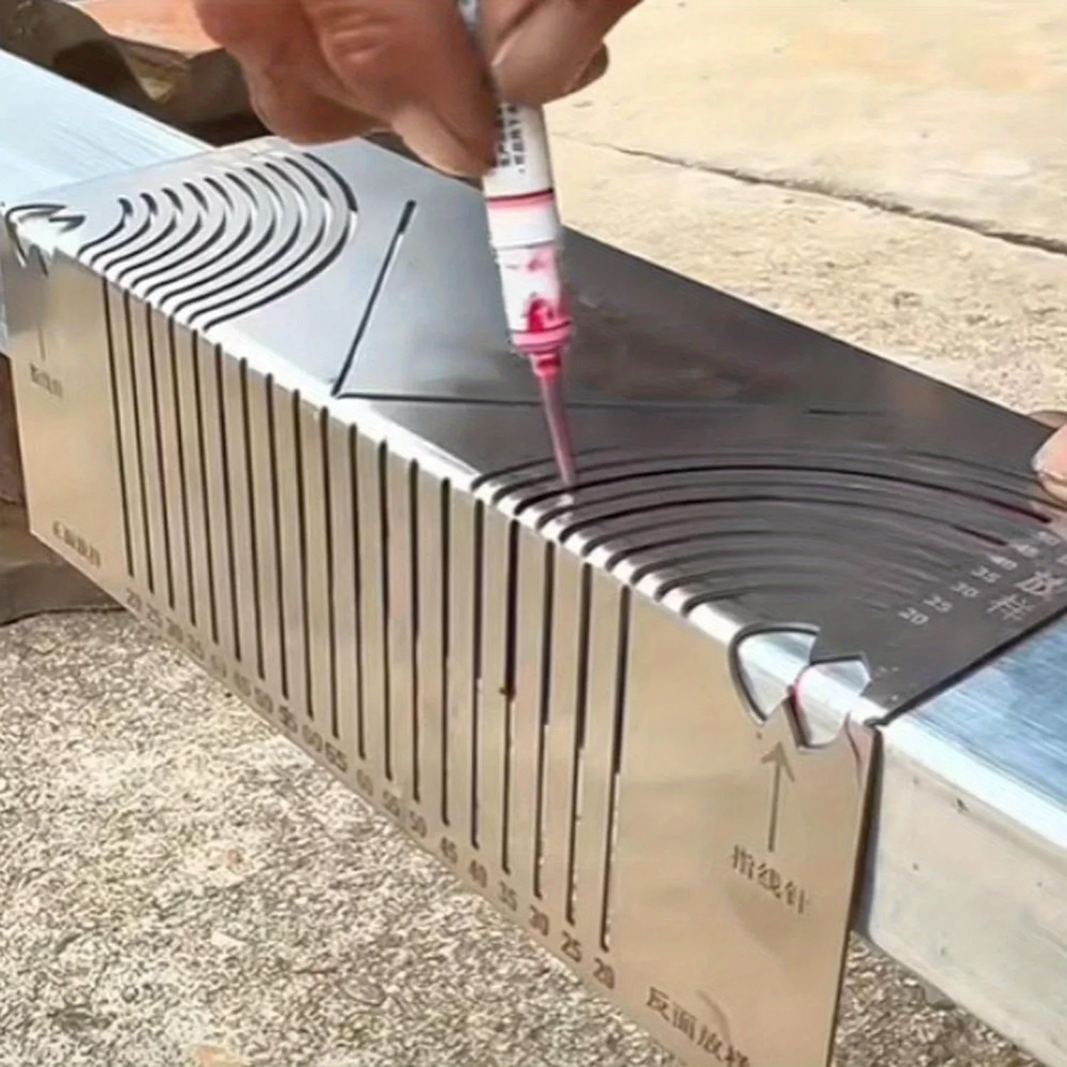 90 Degree Adjustable Angle & Arc Marking Tool Dual-Purpose Linear Arc Scribing Multi-Function Parallel Line Drawing