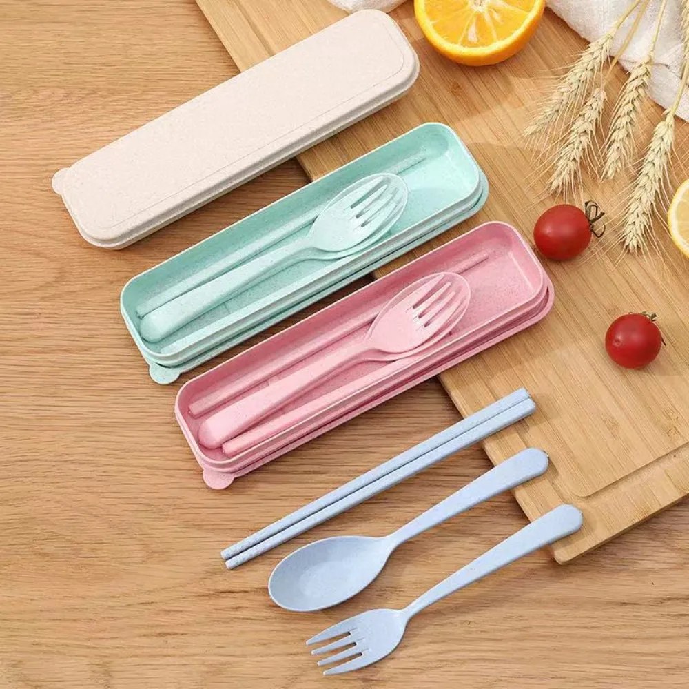 Gift Plastic Cutlery Set Simplicity Portable Spoon With Storage Box Wheat Straw Tableware