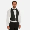 Men Vest Sexy Deep V Lightweight 3 Button White Cotton Short Style Pique Openback Spring Gentleman Groom Tuxedos Waistcoat 여름조끼 2