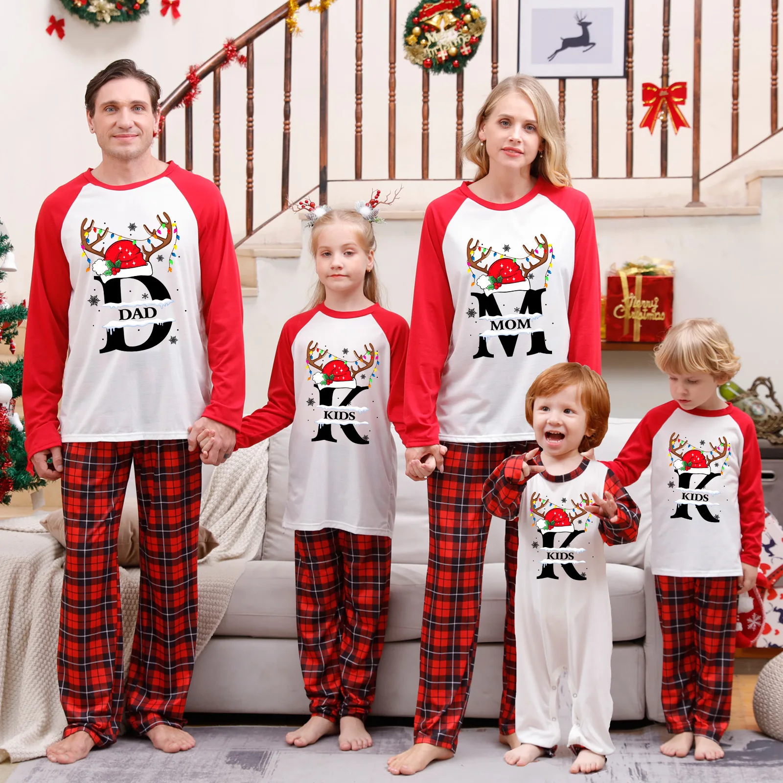 

New Year's Costumes Cartoon Cute Deer Print Mom Dad Kids Matching Outfits Christmas Pajamas Set Baby Romper Xams Family Look Pjs