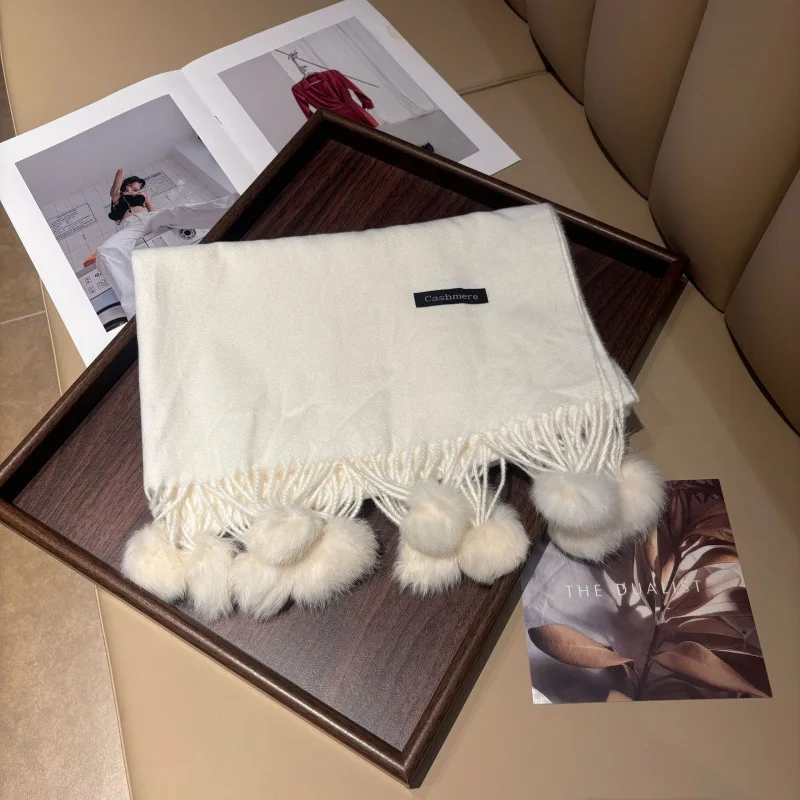 Rabbit fur ball White