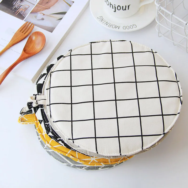 1 Piece Cute Non-slip Yellow Gray Cotton Fashion Nordic Kitchen Cooking Microwave Gloves Baking BBQ Potholders Oven Mitts