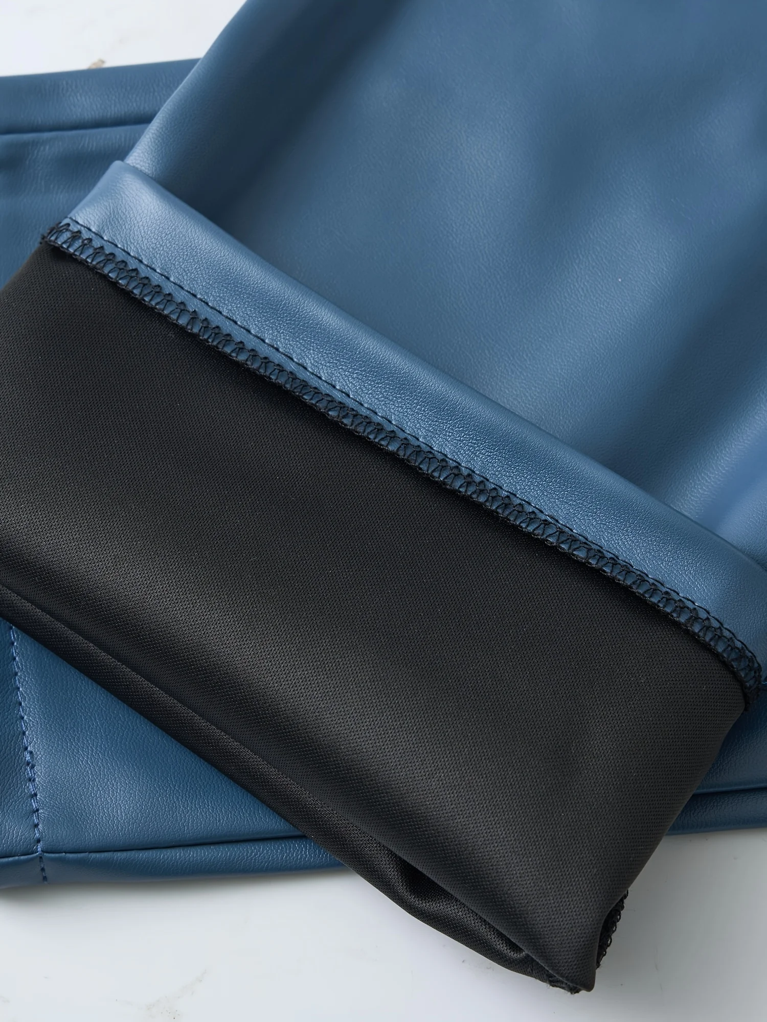 Spring and summer light and thin men's peacock blue leather pants, Engliand style daily men's pants