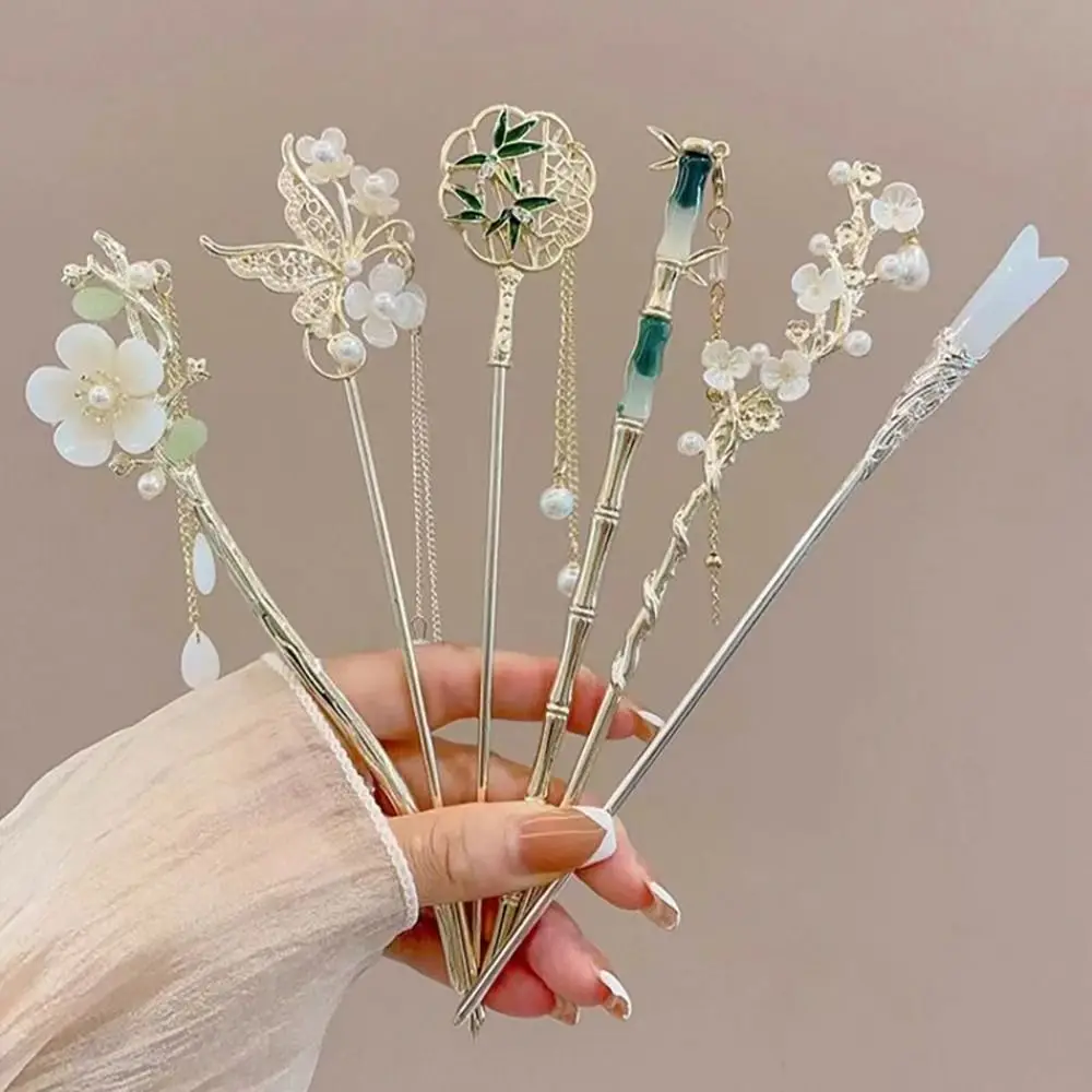 New Chinese Ancient Style Hair Stick Glowing Lotus Palace Lantern Hairpin for Women Flower Tassel Hair Insert Hair Accessories