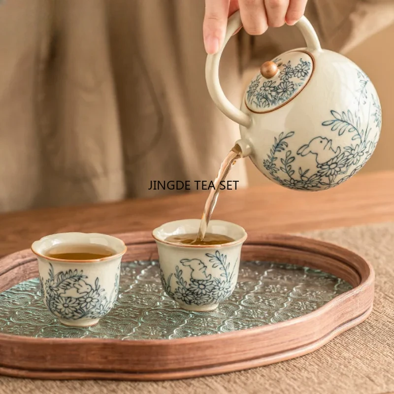 225ml Ceramic Cute Rabbit Ru Kiln Teapot Sunflower Hanging Beam Teapot Household Tea Set