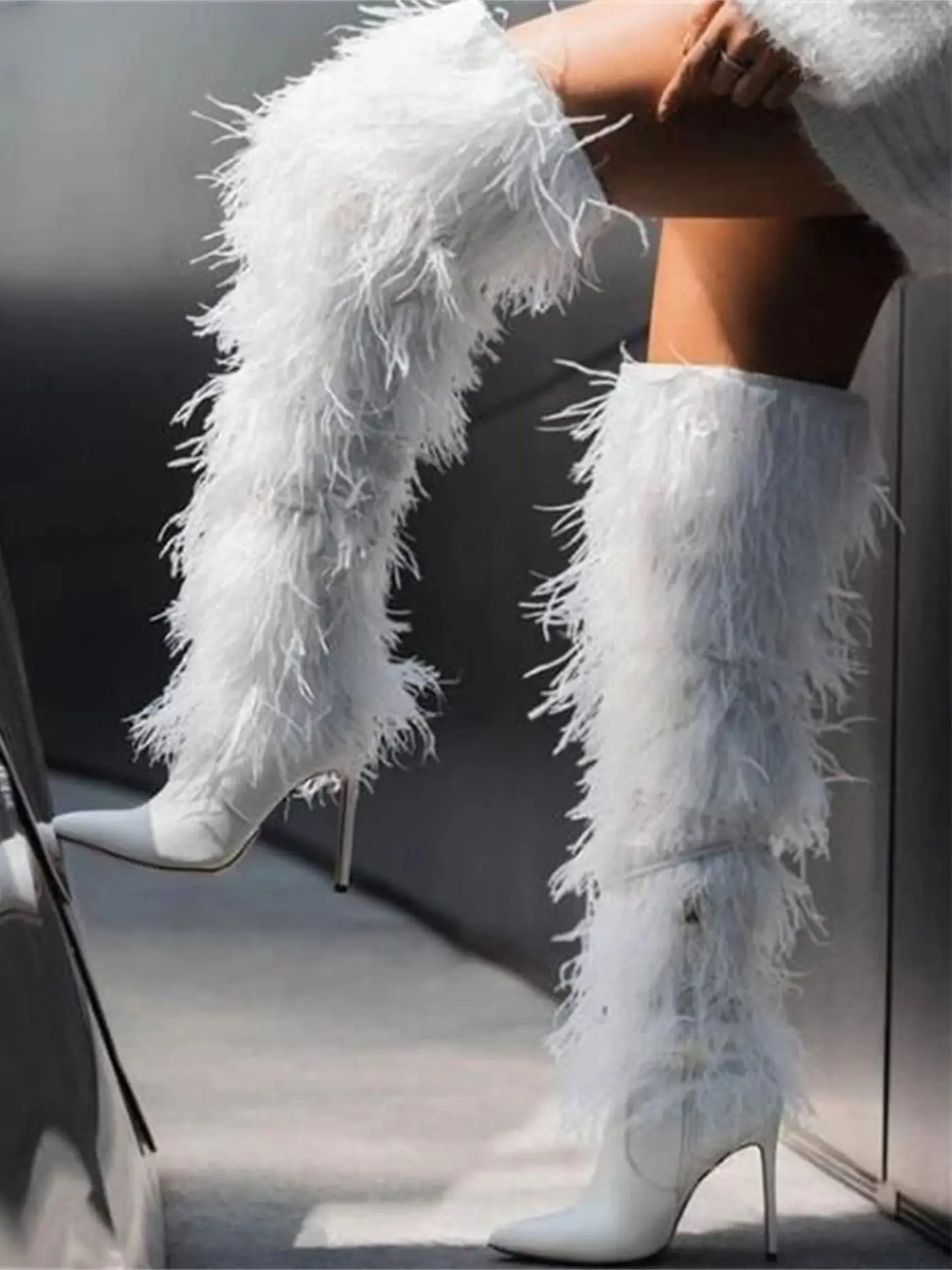 

Fur Shoes Over-the-knee Boots Feather Sexy Pointed Toe Black White High Heels 39 Luxury Designer Shoes Long Boots For Women