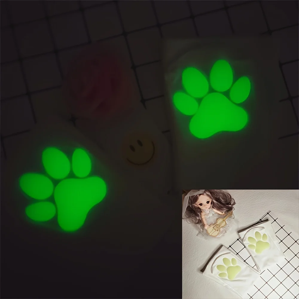 Glow In The Dark D