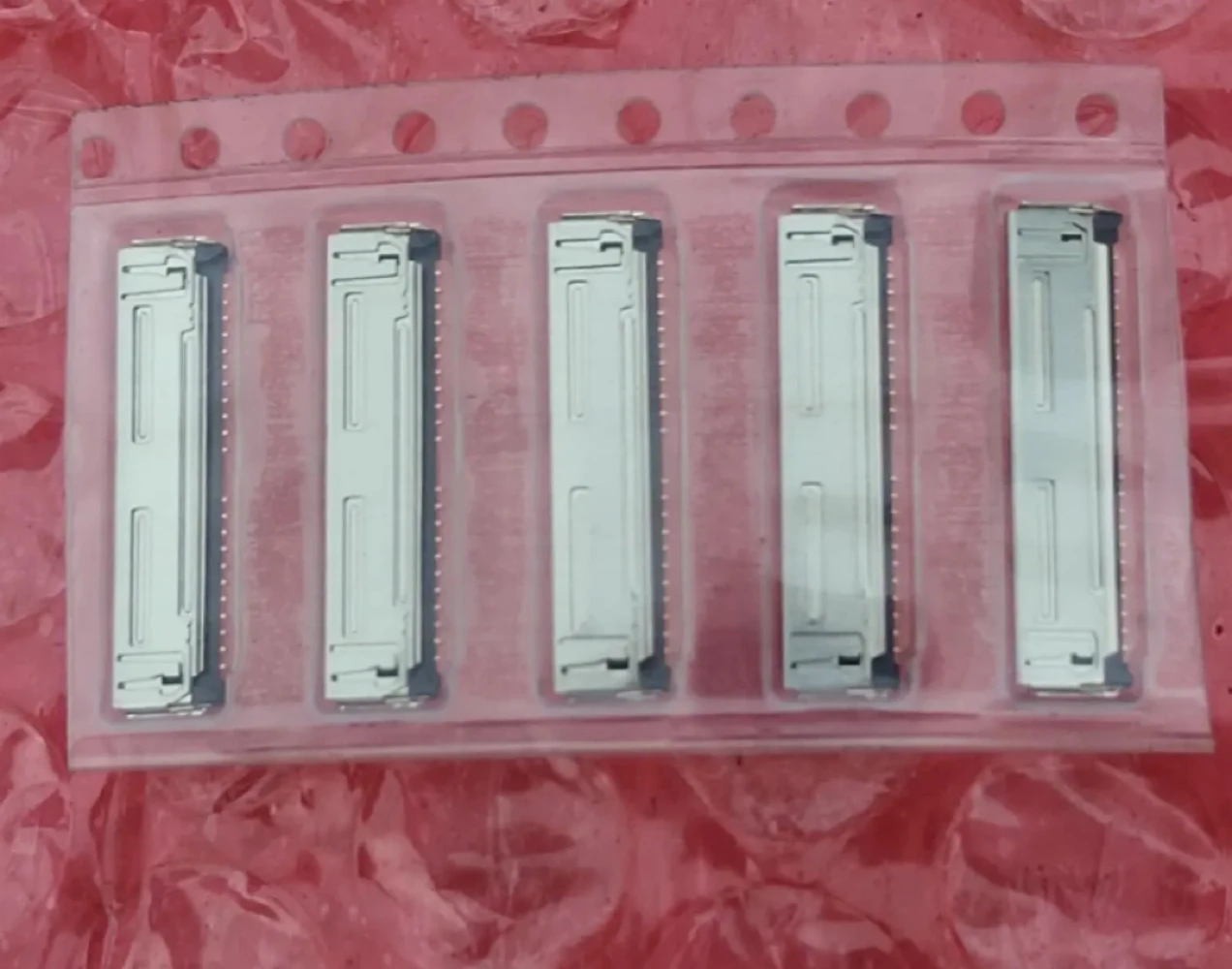 Original CFPA342-0250F eDP LCD Display Connector for MacBook 12" A1534 Year 2015