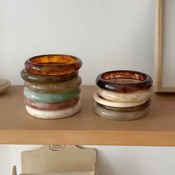 Vintage Resin Bracelet Women 1