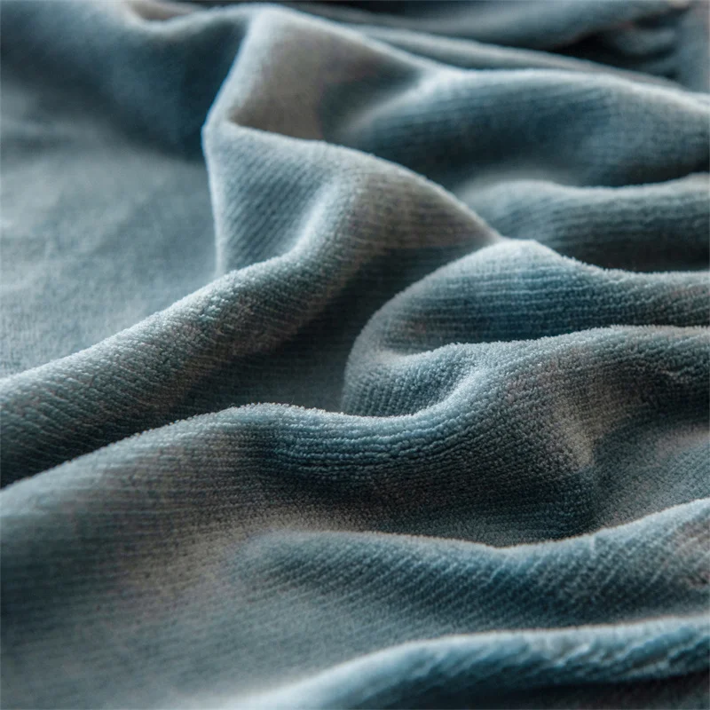 Velvet mattress cover