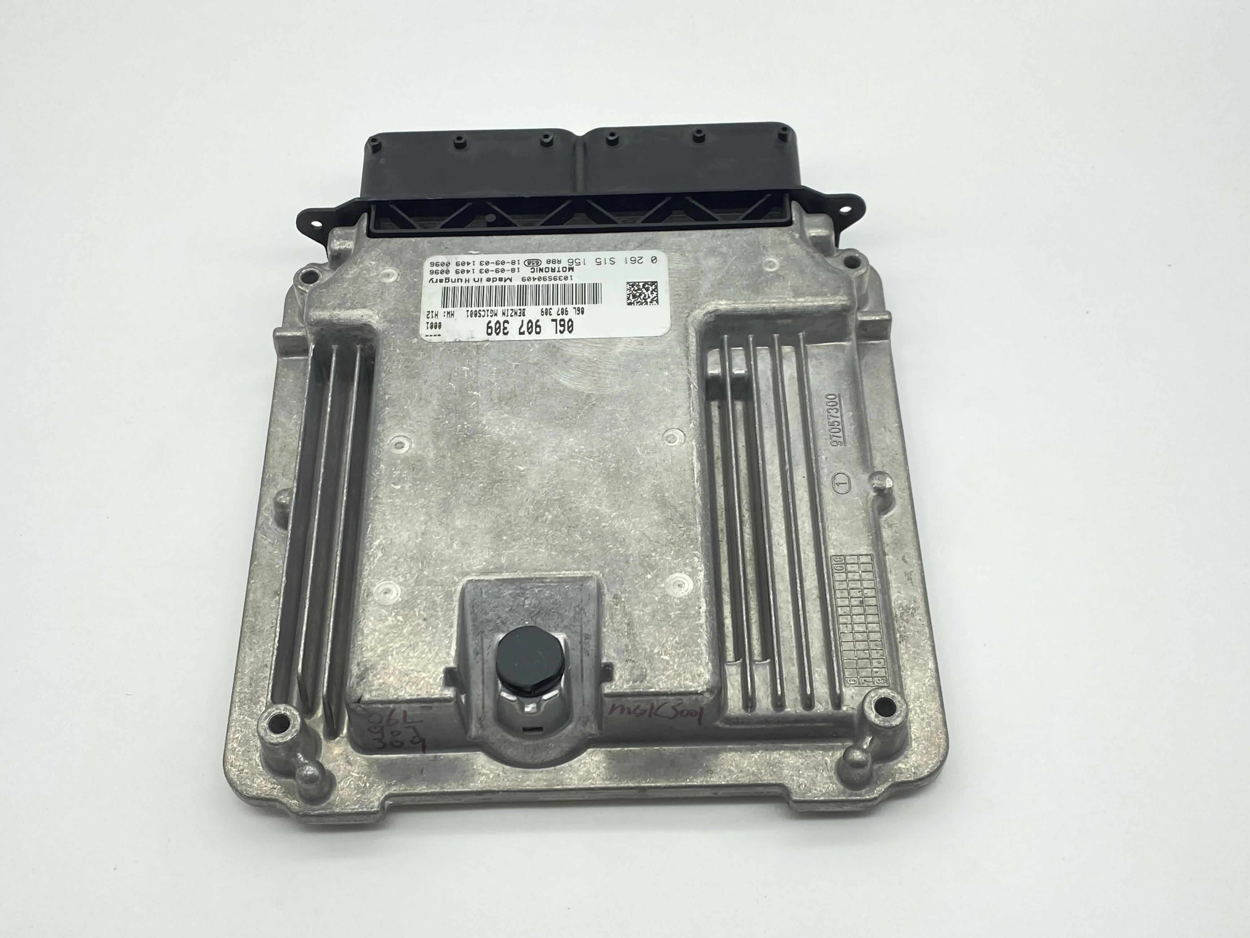MG1CS001 06L907309 Engine Control Unit