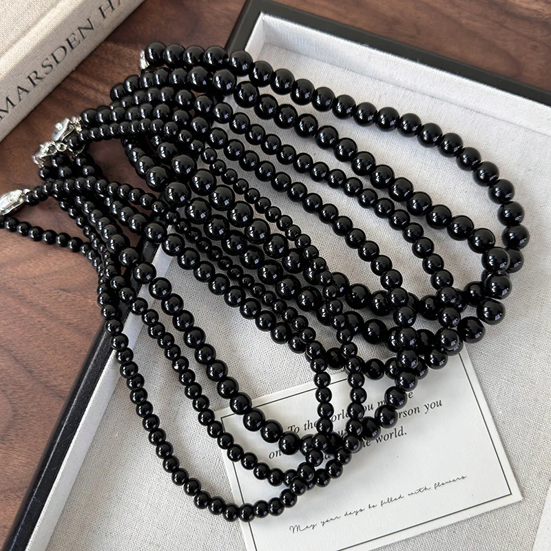 Minar Simple Necklace - Bead Detail