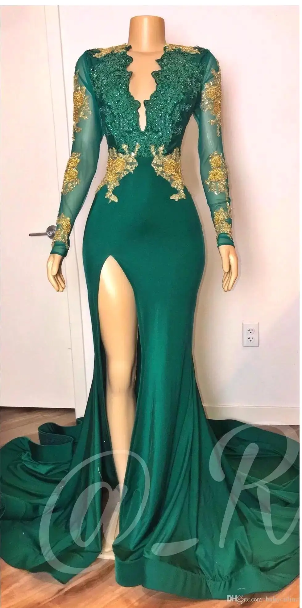 Exquisite Long Sleeve Thigh-High Slits Prom Dress Vintage Floor-Length Appliques Mermaid Evening Dress Backless Robe De Soiree formal evening gowns