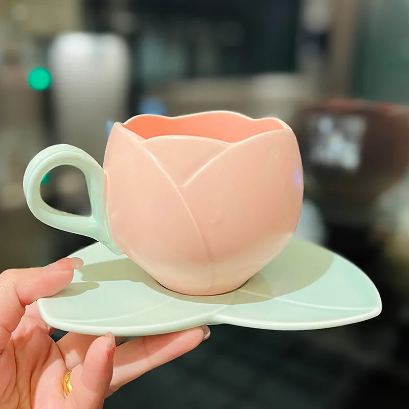 

Creative Tulip Shaped Ceramic Mugs Girly Coffee Mugs Round Ears Handle Milk Mugs Home Tea and Saucer Sets