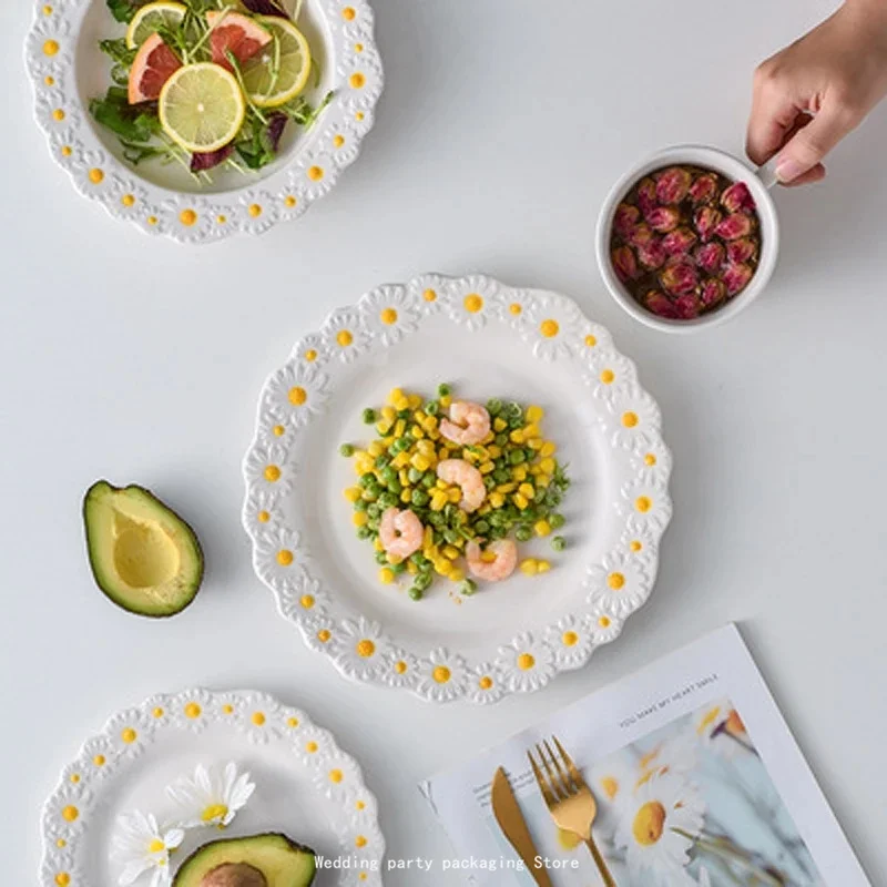 Ceramic Embossed Little Daisy Plate Dinner Household Dishes Rice Soup Bowl Meal Plate Bakeware Kitchen Tableware 1pcs