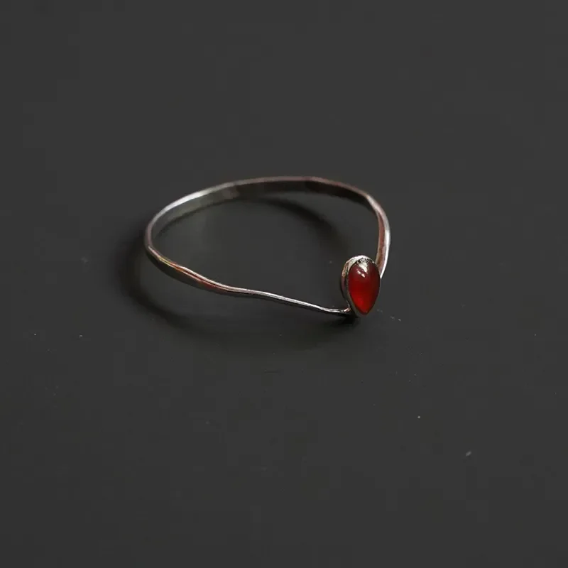 

Vintage Fashion Personality Enamel Colored Red Water Drop Ring Simple Red Open Ring Banquet Jewelry Accessories