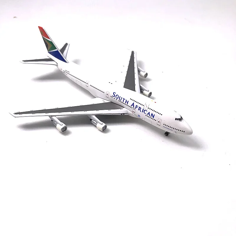ヘルパ サウスアフリカ航空 ボーイング747 1/500 ヘルパ サウスアフリカ航空 ボーイング747 1/500 - メルカリ