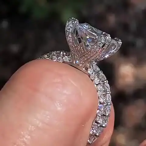 Custom Solid 18K White Gold Women Wedding Party Anniversary Engagement Ring 1 2 3 4 5 Ct Cushion Moissanite Diamond Luxury