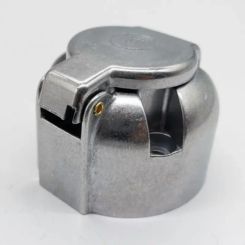 7-Pin Connector Trailer Socket Aluminium Alloy Towing 12V Round Adapter for Truck Socket Car Accessories trailer socket,trailer plug socket