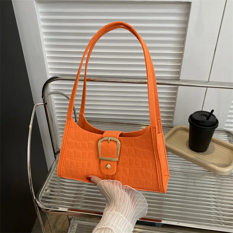 Popular Fashion Gentle Temperament Felt Cloth Small Shoulder Bag for Women's Summer Solid Color Simple Shoulder Underarm Bag
