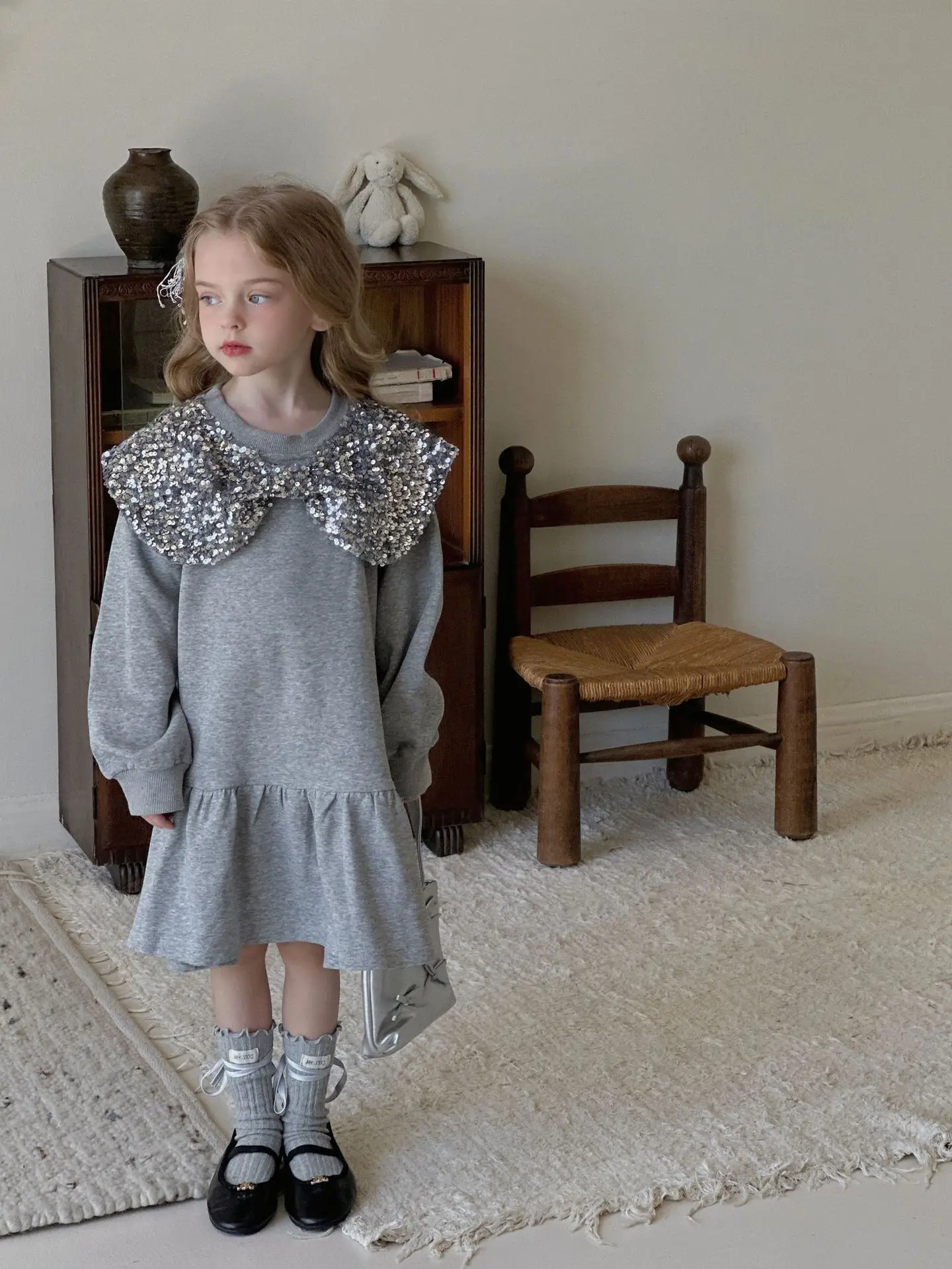 Mädchenkleid, koreanische Kinderkleidung, süße Schleife, Weiyi-Rock, vielseitiges Mädchen, modische Prinzessin, einfach, 2024, locker, süß – Detail 9