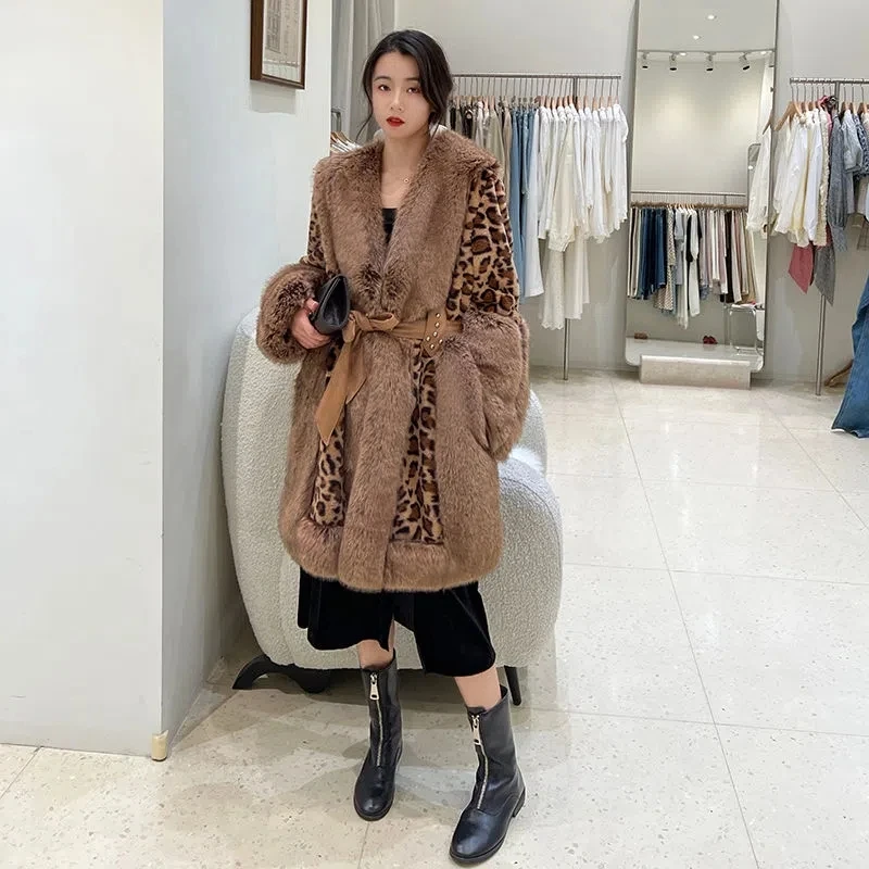 

2022 Winter New Faux Fur Coat Women Fashion Slim Leopard Print Imitation Fur Jacket Female Fur Collar Thick Warm Outerwear Trend