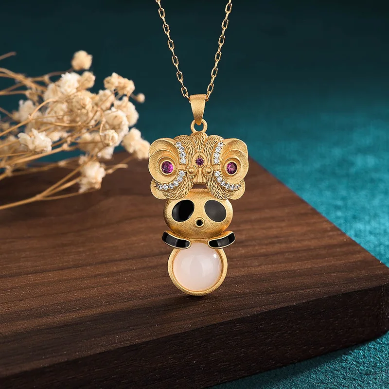 

New Creative China Style Jewelry Ancient Gold Enamel Dripping Craft Inlaid Imitation Hetian Jade Panda Lion Dance Necklaces 40MM