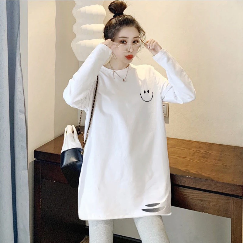 

White Long Sleeved Women T Shirts Letters Printed Long Slim Female Tops Tees 2023 New Spring Summer Loose Casual tshirts M-4XL