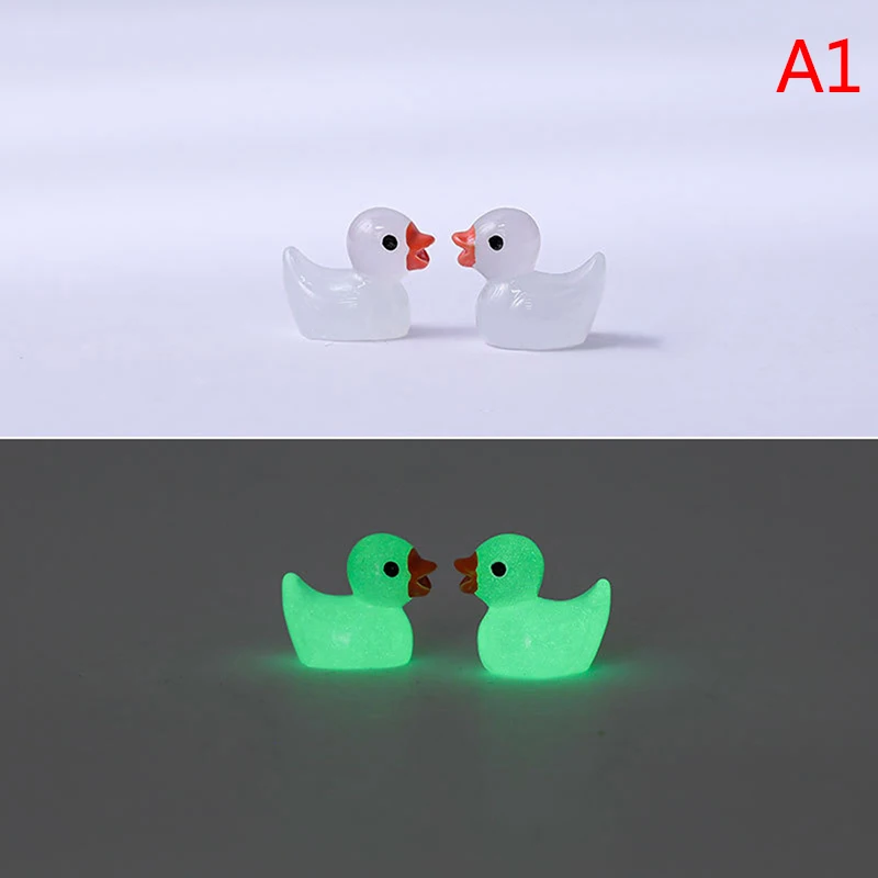 10PCS Mini Luminous Resin Ducks Glow in The Dark Micro Landscape Figure  Miniature Ornament Tiny DIY Garden Dollhouse Home Decor