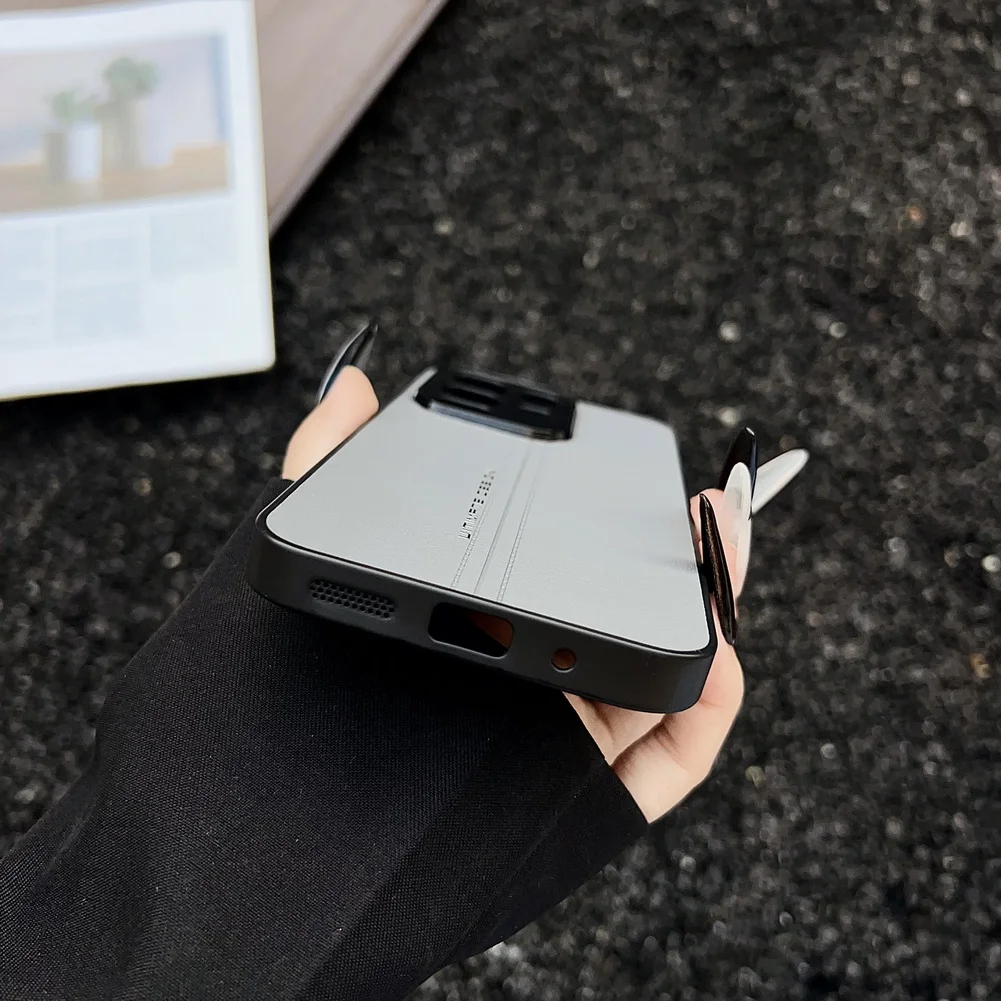 Leather Mid-Line Phone Case - Ultimate Design & Slim Protection