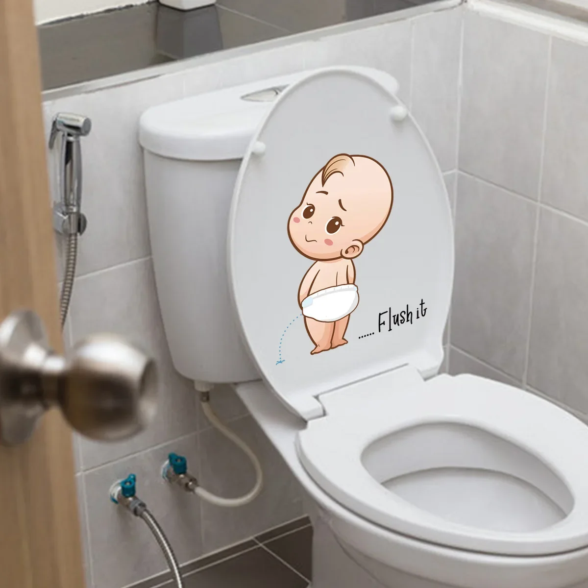 Description Picture 6 of item1pc Kid Peeing Pattern Toilet Seat Decal Creative Plastic Fun Self-adhesive Toilet Sticker Bathroom Decoration Sticker