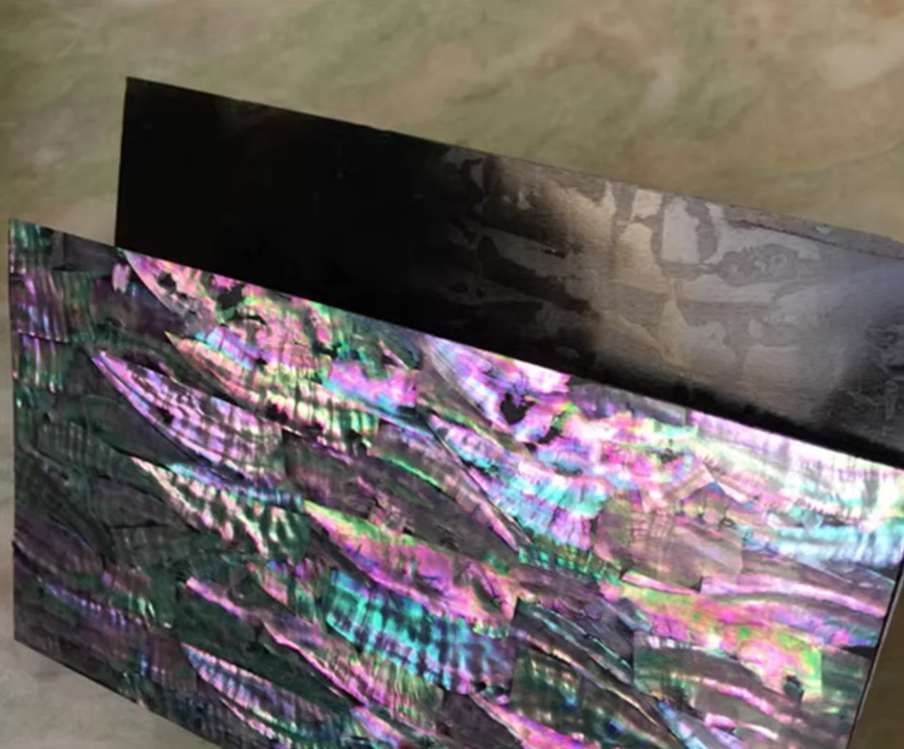 천연 심해 전복 쉘 조각 진주, 옻칠 조각 표면 상감, 크기: 14x24cm, T:0.2-0.25mm