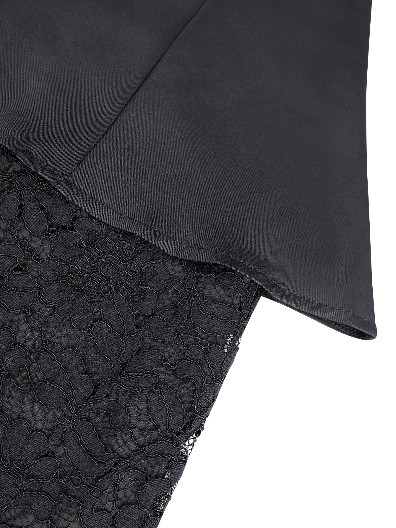 فستان أسود أوف شولدر بتفاصيل دانتيل أنيقة