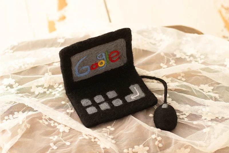 Puntelli per fotografia per neonati Mini libri da dottore in lana fatti a mano Decorazioni per computer telefonico per servizi fotografici in studio - immagine 2