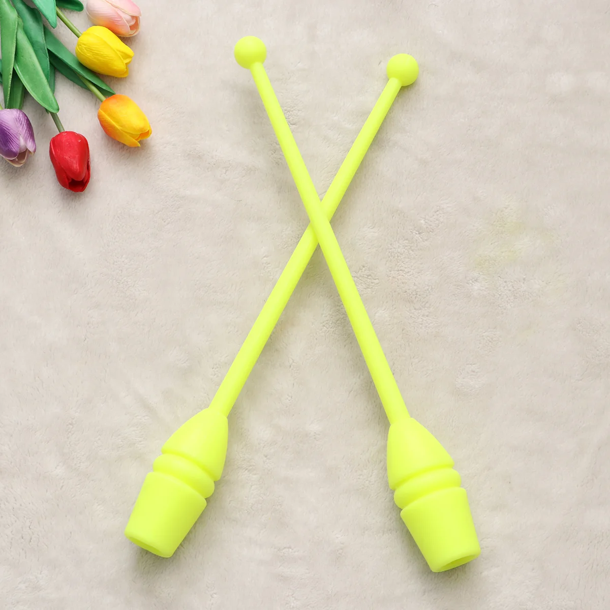 

1 Pair Artistic Gymnastics Stick Rhythmic Gymnastics Stick Dancing Sports Fitness Equipment for Children Adults (Yellow)